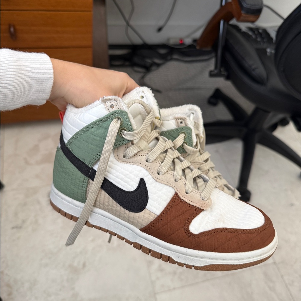 Nike Fleece Lined Dunks